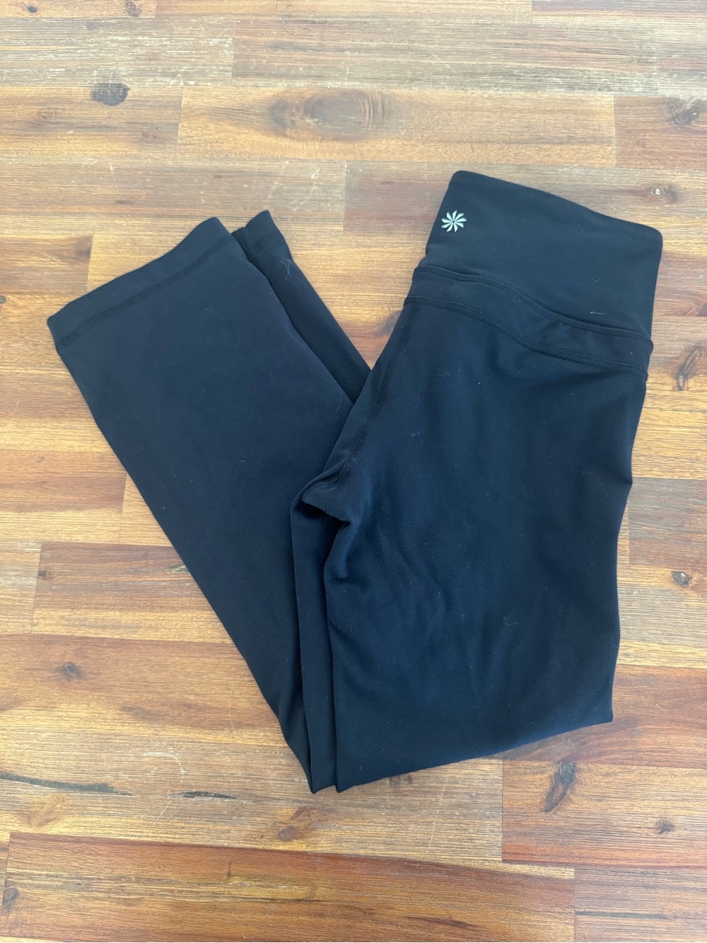 Athleta Black Cropped Straight Leggings